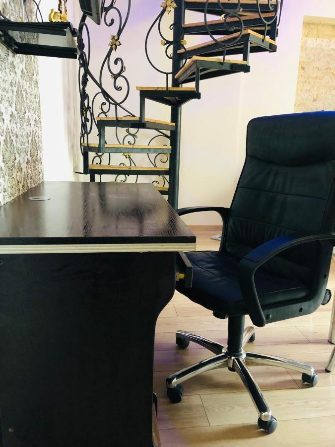 Papillon Daire Chakvi Dış mekan fotoğraf
